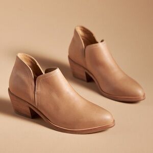 Nisolo Mia everyday boots